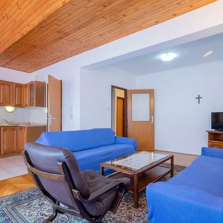 Duplex Lucia Apartman *